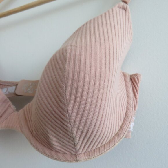 LOUNGE T-Shirt Bra in Ribbed Taupe Nude Comfort Neutral Minimalist - Size 34F - Picture 5 of 12